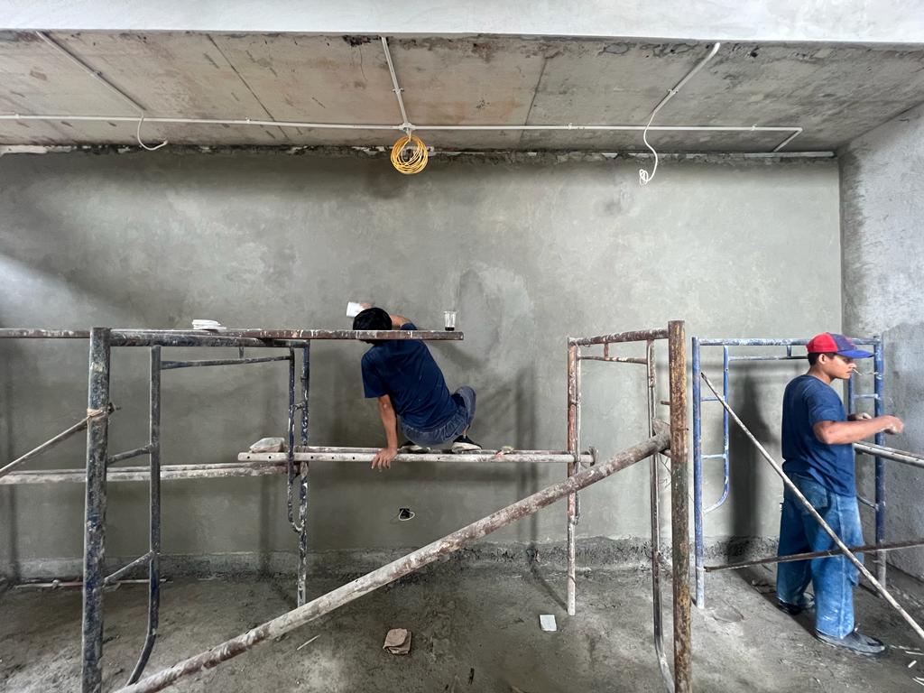 Aditeam - Persistent Construction